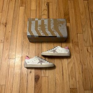 Golden Goose Francy Star Women’s Pink Sneakers